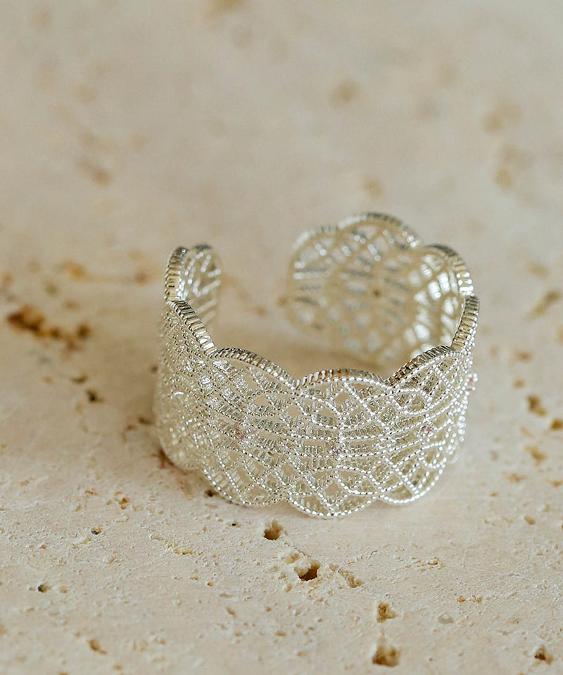 Lace Pattern Diamond Open Ring