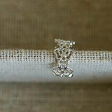 Lace Pattern Diamond Ear Cuff