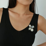 Exquisite Natural Black Mother-of-Pearl Lilac Flower Brooch