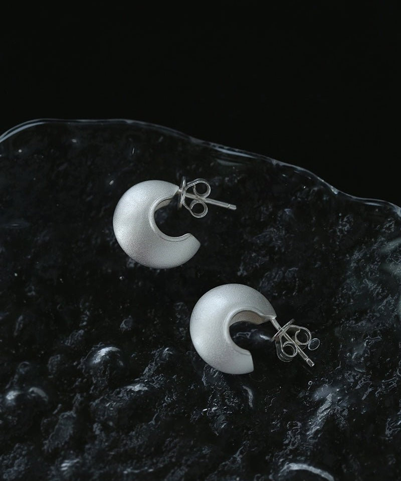 925 Silver C - Shaped Matte Flying Saucer Earrings - floysun