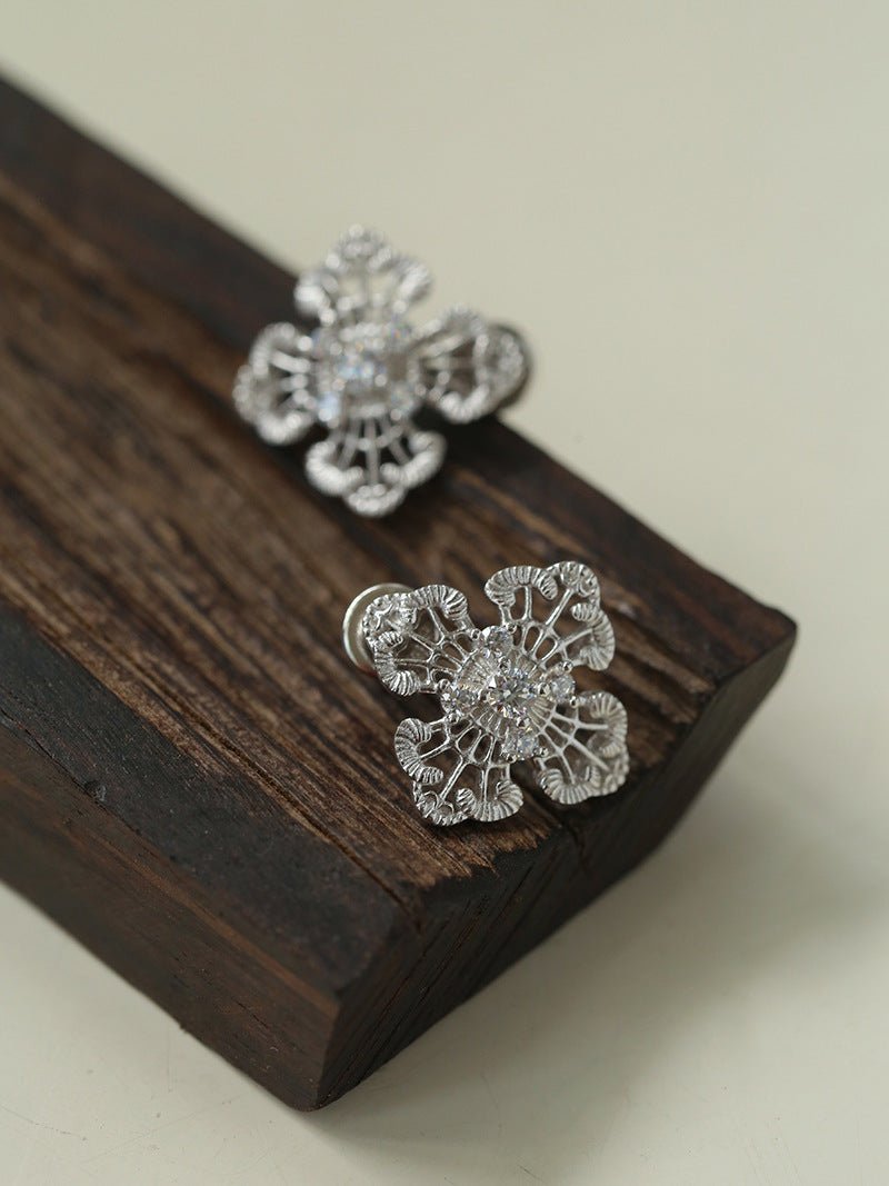 925 Silver New Hollow Lace Stud Earrings Four Leaf Clover Stud Earrings - floysun