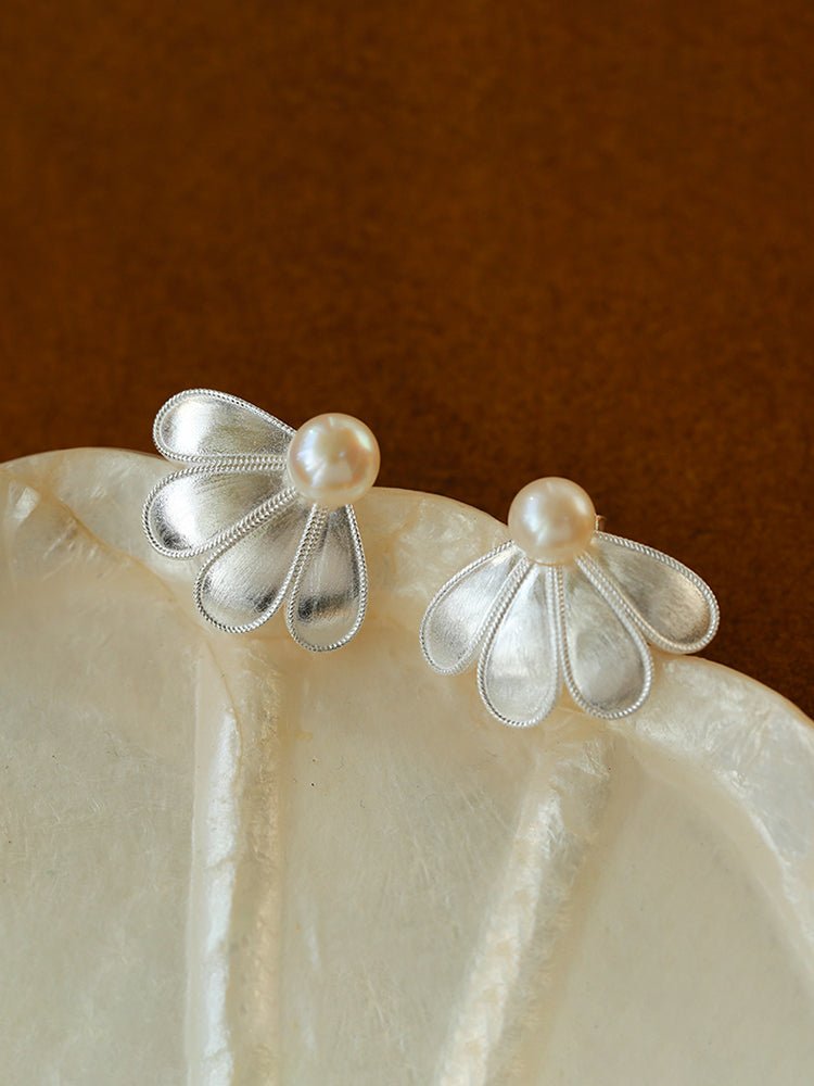 925 Silver Soma Flower Pearls Earrings - floysun