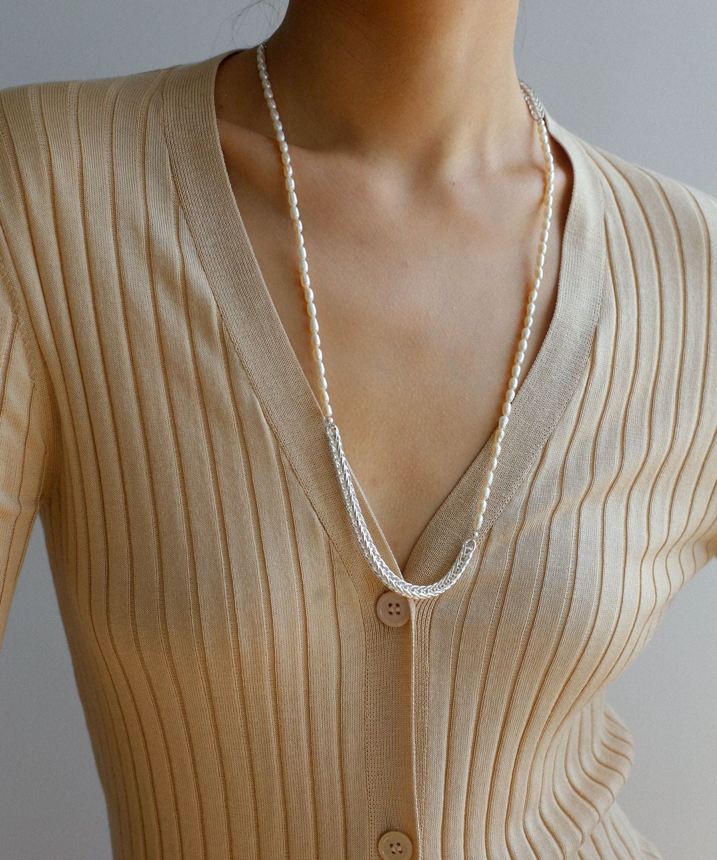 Elegant Long Chunky Chain Splicing Pearl Onyx Necklace