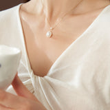 Embellished Series Plump Droplet Pearl Pendant Necklace