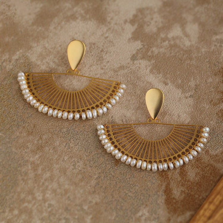 Vintage Frosted Gold Braided Pearl Fan Earrings