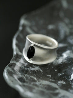 Pure Silver Black Hole Ring-Black Onyx/White Chalcedony