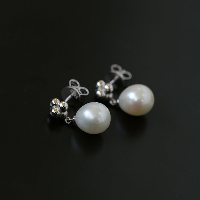 Boucles d'oreilles élégantes en argent sterling avec perles