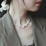 Classic Staggered Pearl and Gold Bead Clavicle Necklace