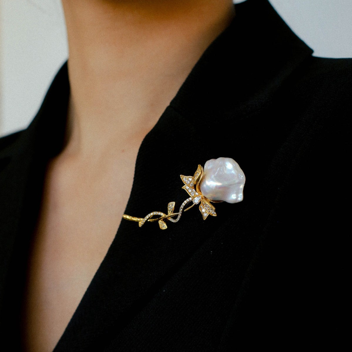 Rose Baroque Pearl Brooches