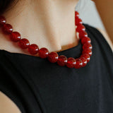 Collana vintage con perline rotonde da 12 mm in onice rosso