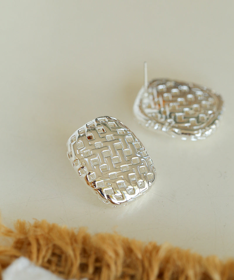 Metal Style Hollow Square Retro Earrings