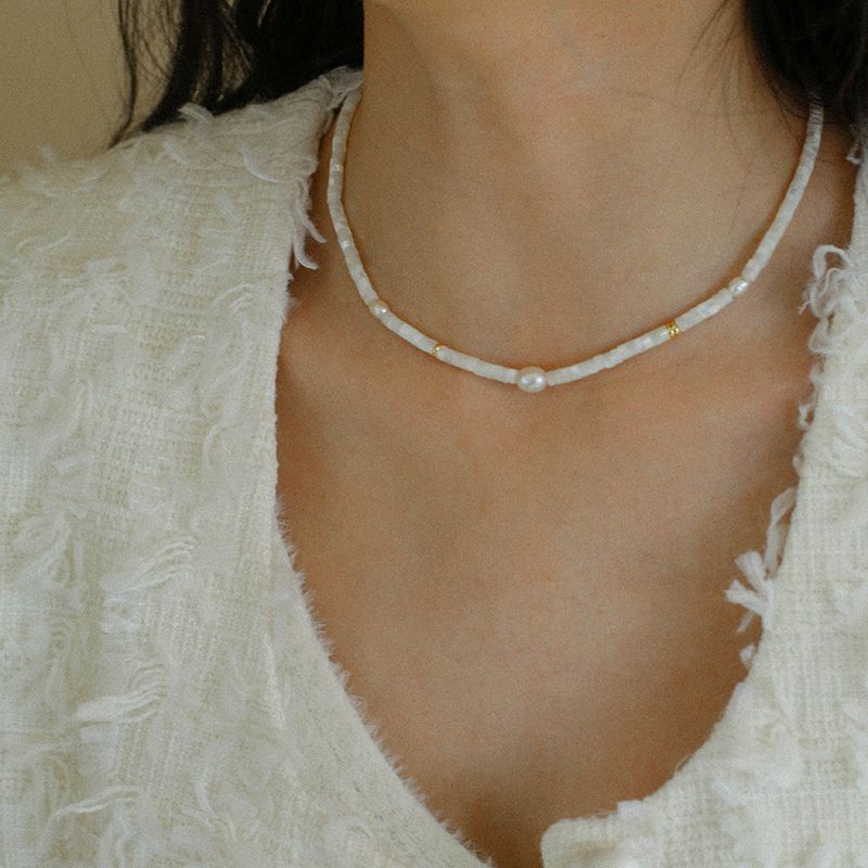 Collier de perles de nacre blanche fritillaire 