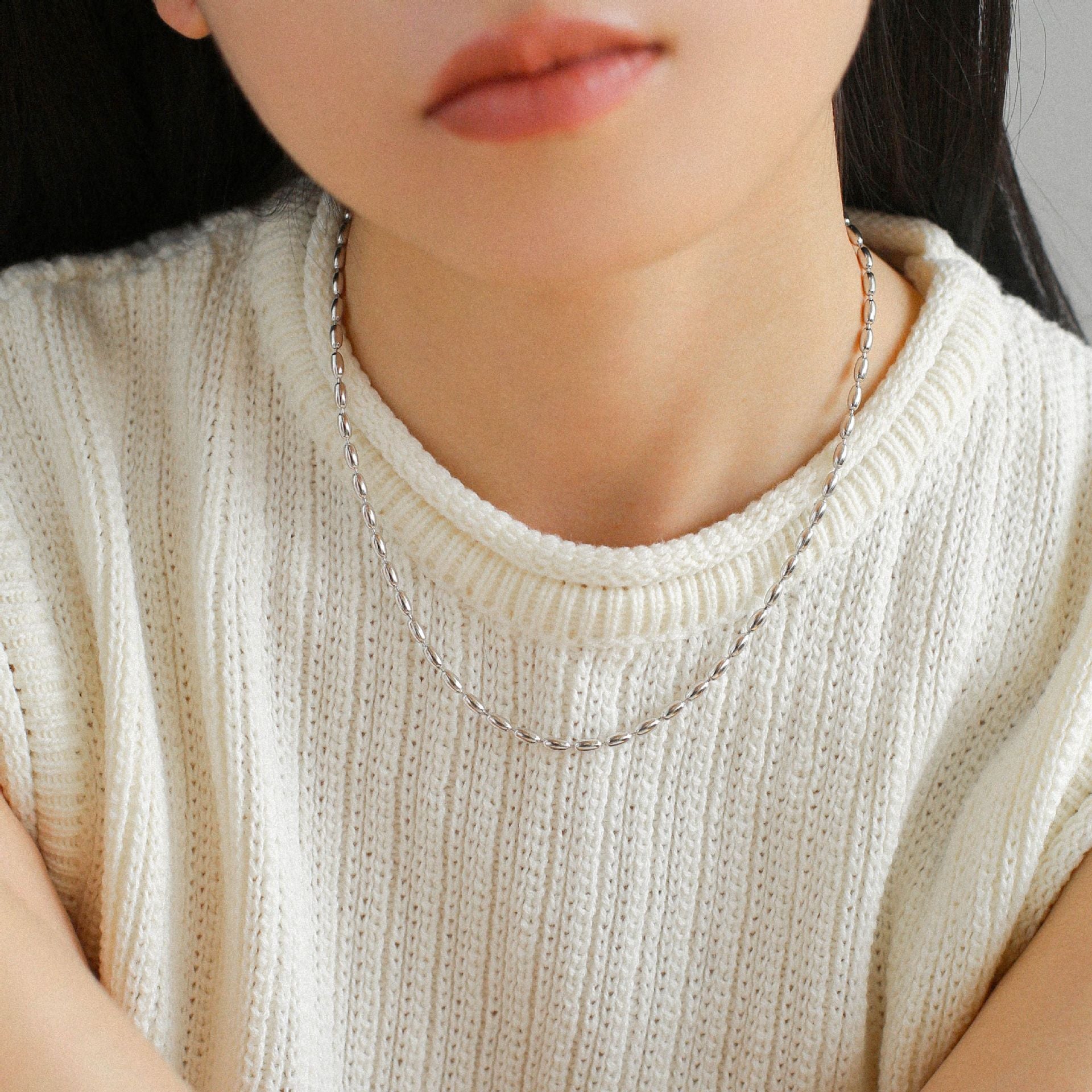 Tiny Silver Beans and Olive Beads Layered Necklace