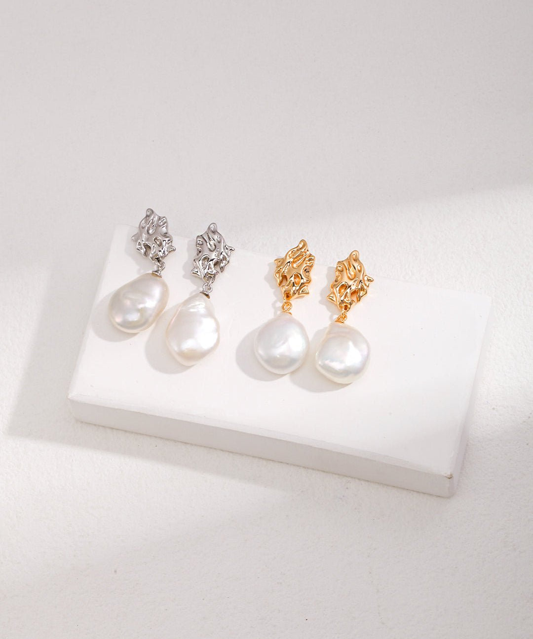 Artistry and Nature Baroque Pearls Drop Earrings - floysun