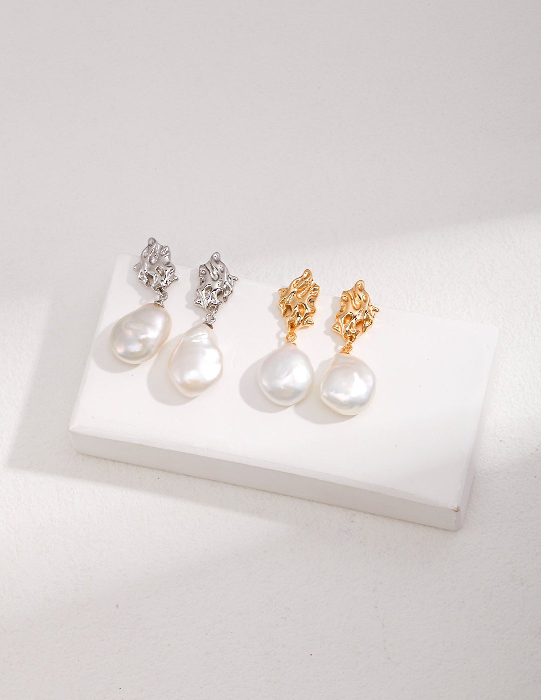 Artistry and Nature Baroque Pearls Drop Earrings - floysun