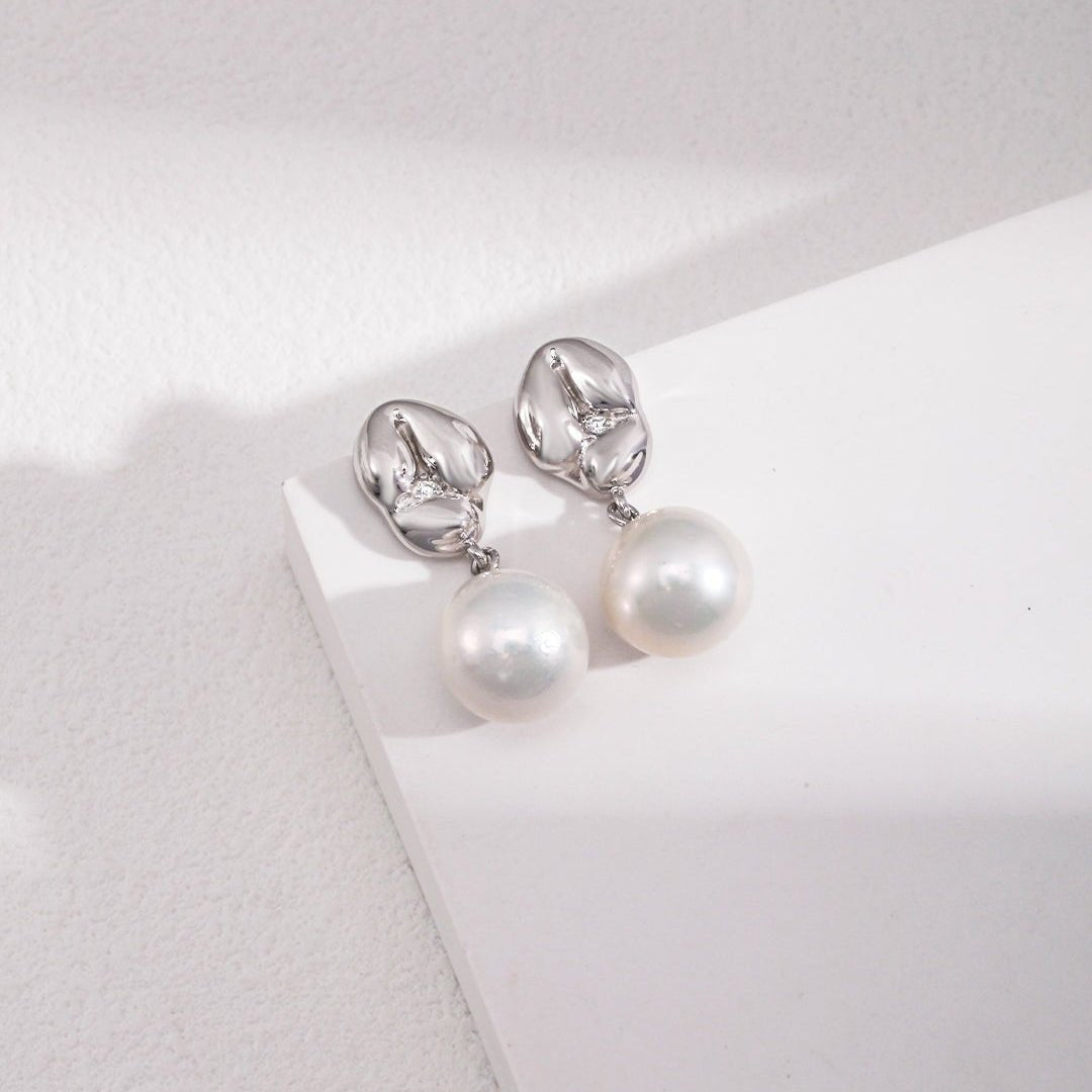 Asymmetrical Textured Pearl Earrings with Zircon Accents - floysun