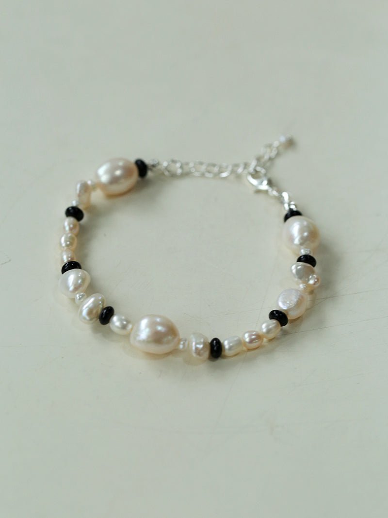 Baroque Pearl and Black Onyx Beaded Bracelet - floysun