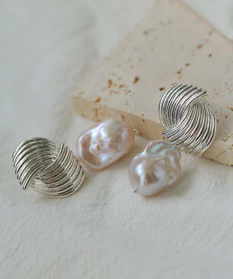 Baroque Pearl Twisted Metal Stripe Texture Earrings - floysun