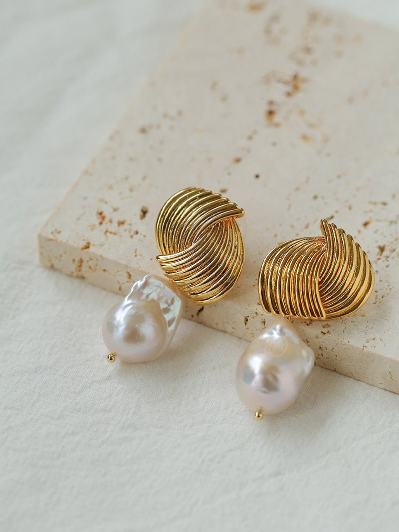 Baroque Pearl Twisted Metal Stripe Texture Earrings - floysun