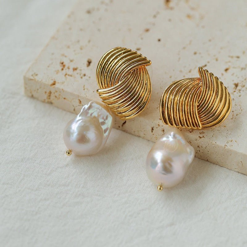 Baroque Pearl Twisted Metal Stripe Texture Earrings - floysun