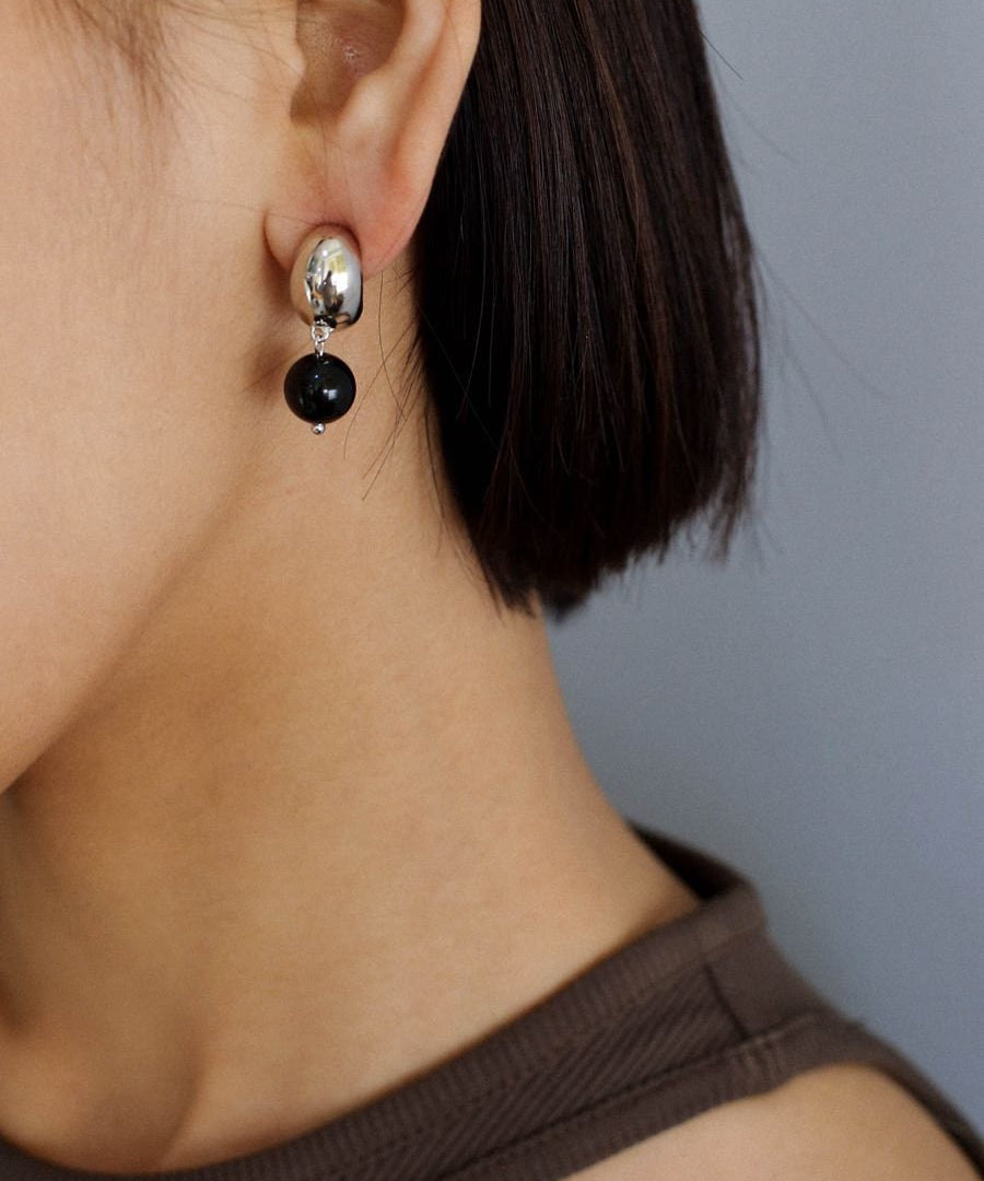 Black Onyx Drop Huggie Earrings - floysun