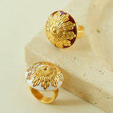 Blooming Elegance 3D Daisy Ring – White & Red Enamel - floysun