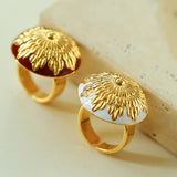 Blooming Elegance 3D Daisy Ring – White & Red Enamel - floysun