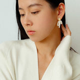 Bow Dance Metal Lava Petite Bow Pearl Earrings - floysun