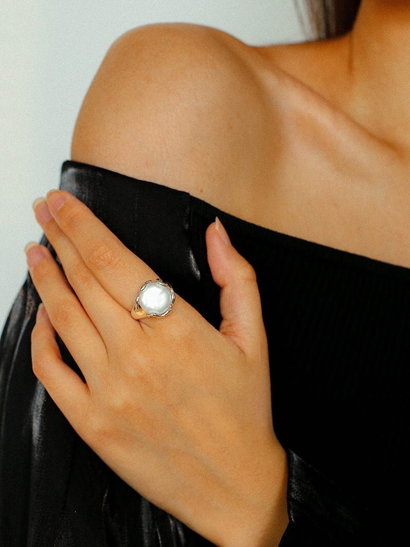 Button Baroque Pearl Ring - floysun