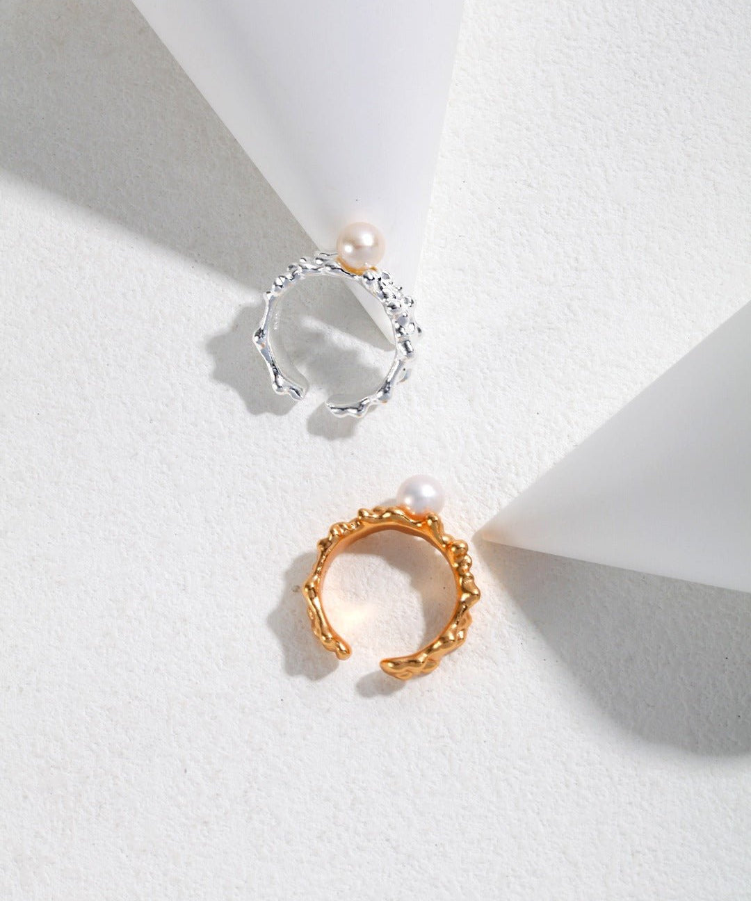 Charming Waves: Lace Pearl Ring - floysun