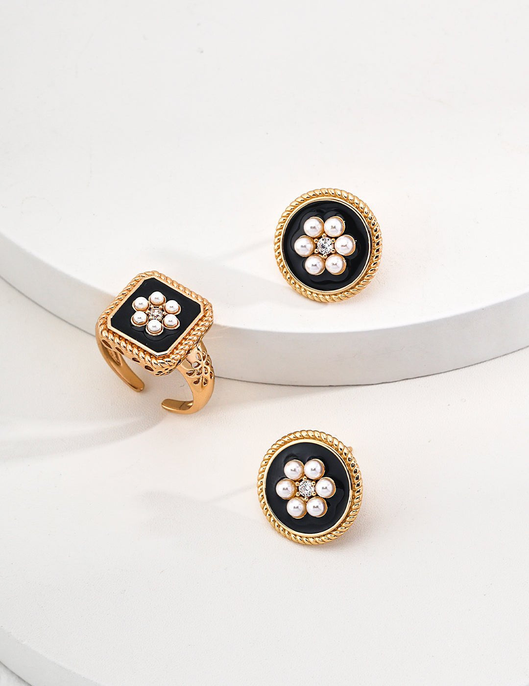 Classic Chanel - inspired Vintage Enamel Glaze Pearl Stud Earrings - floysun