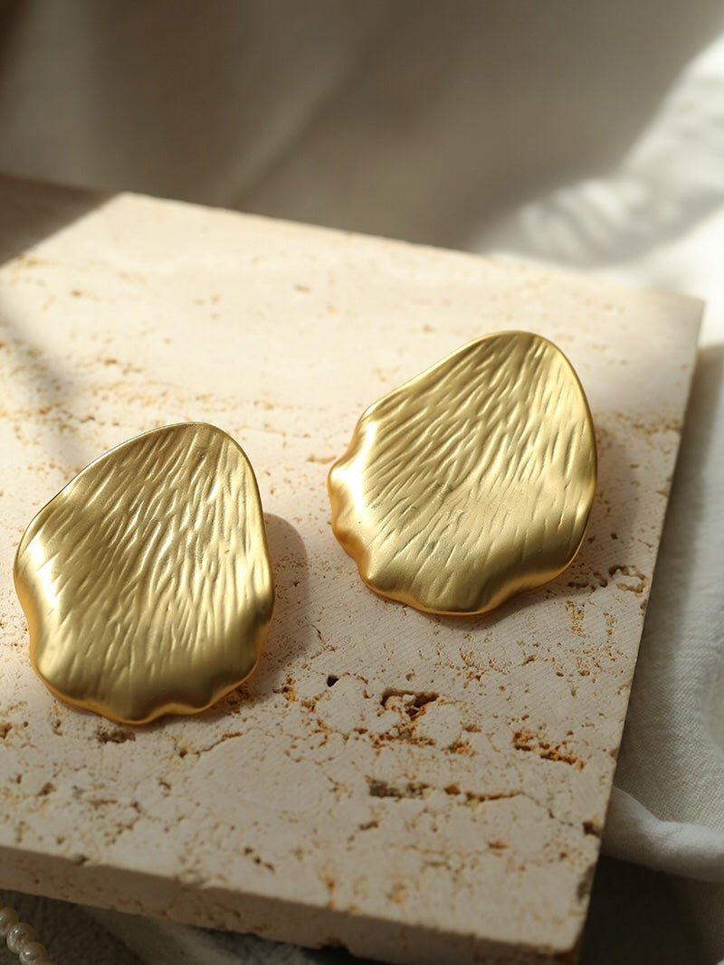 Creative Artistic Petal Textured Statement Earrings - floysun