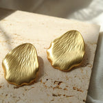 Creative Artistic Petal Textured Statement Earrings - floysun