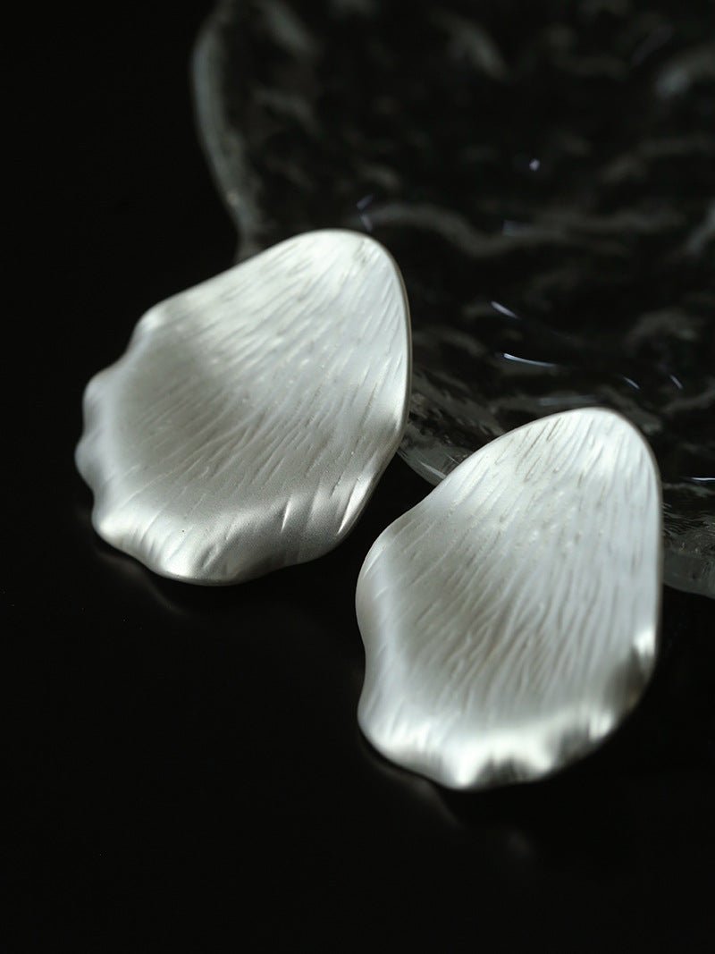 Creative Artistic Petal Textured Statement Earrings - floysun