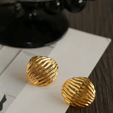 Curved Earrings with Simple Stripes Design - floysun