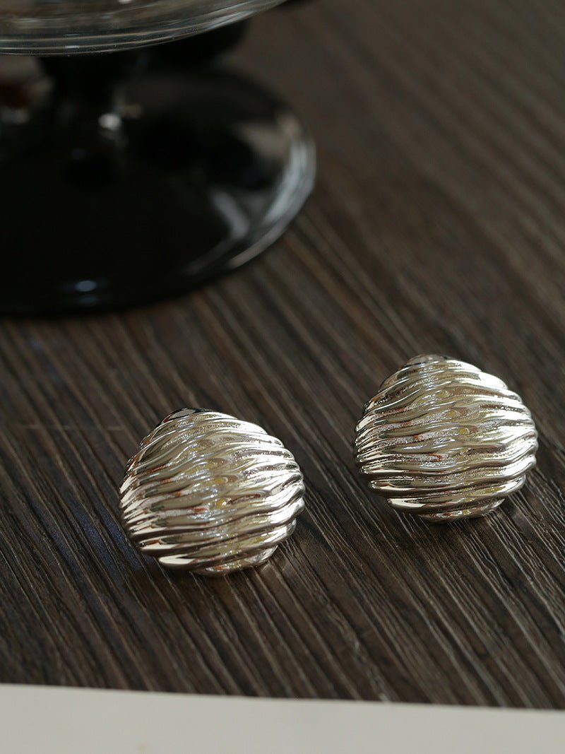 Curved Earrings with Simple Stripes Design - floysun