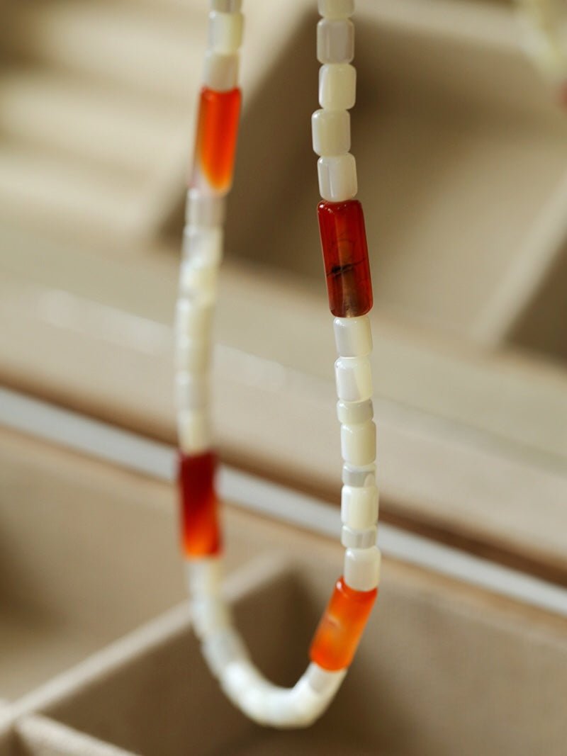 Cylindrical Red Onyx and White Mother - of - Pearl Beaded Necklace - floysun