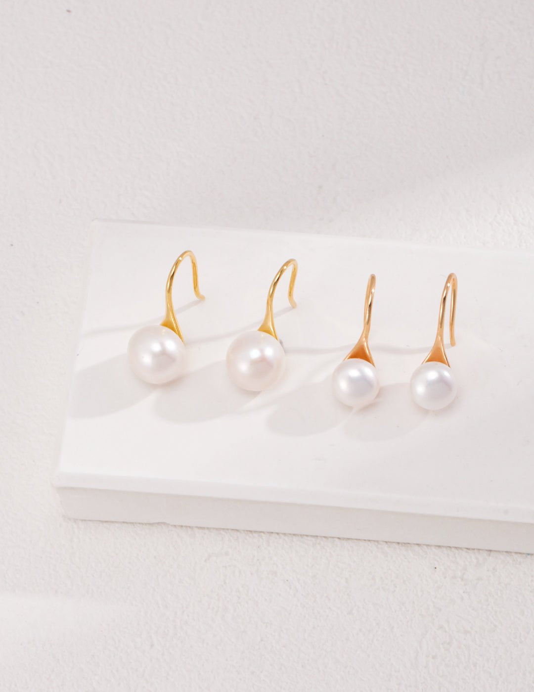 Daily Sterling Silver Natural Pearl Ear Hooks - floysun