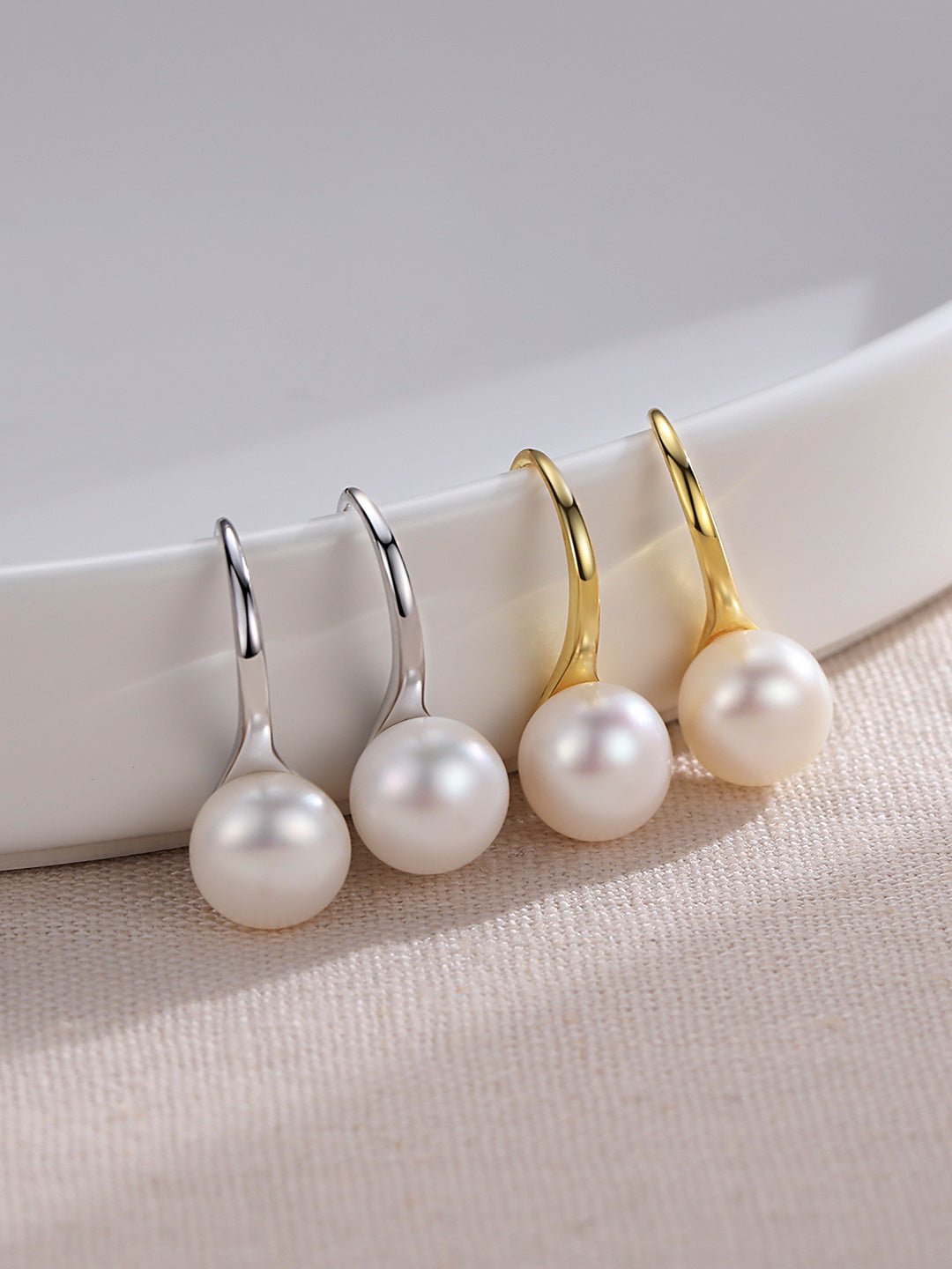 Daily Sterling Silver Natural Pearl Ear Hooks - floysun