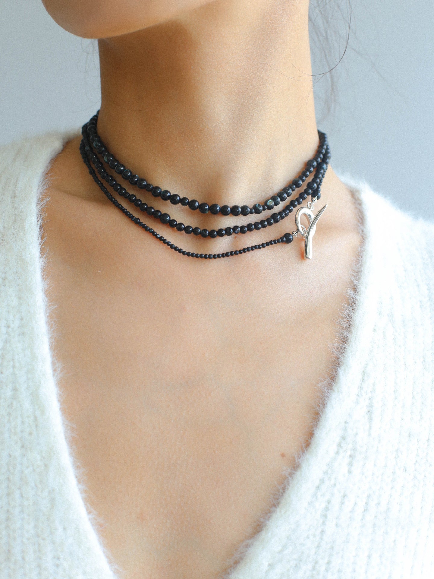 Delicate Black Mother - of - Pearl Gradient Beaded Long Necklace - floysun