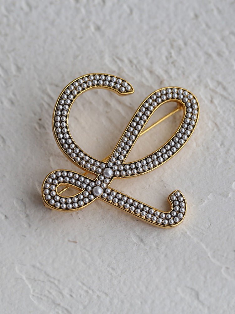 Diamond Inlaid Letter Pearl Brooch - floysun