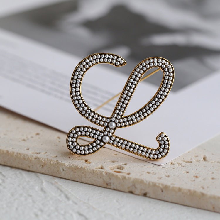 Diamond Inlaid Letter Pearl Brooch - floysun