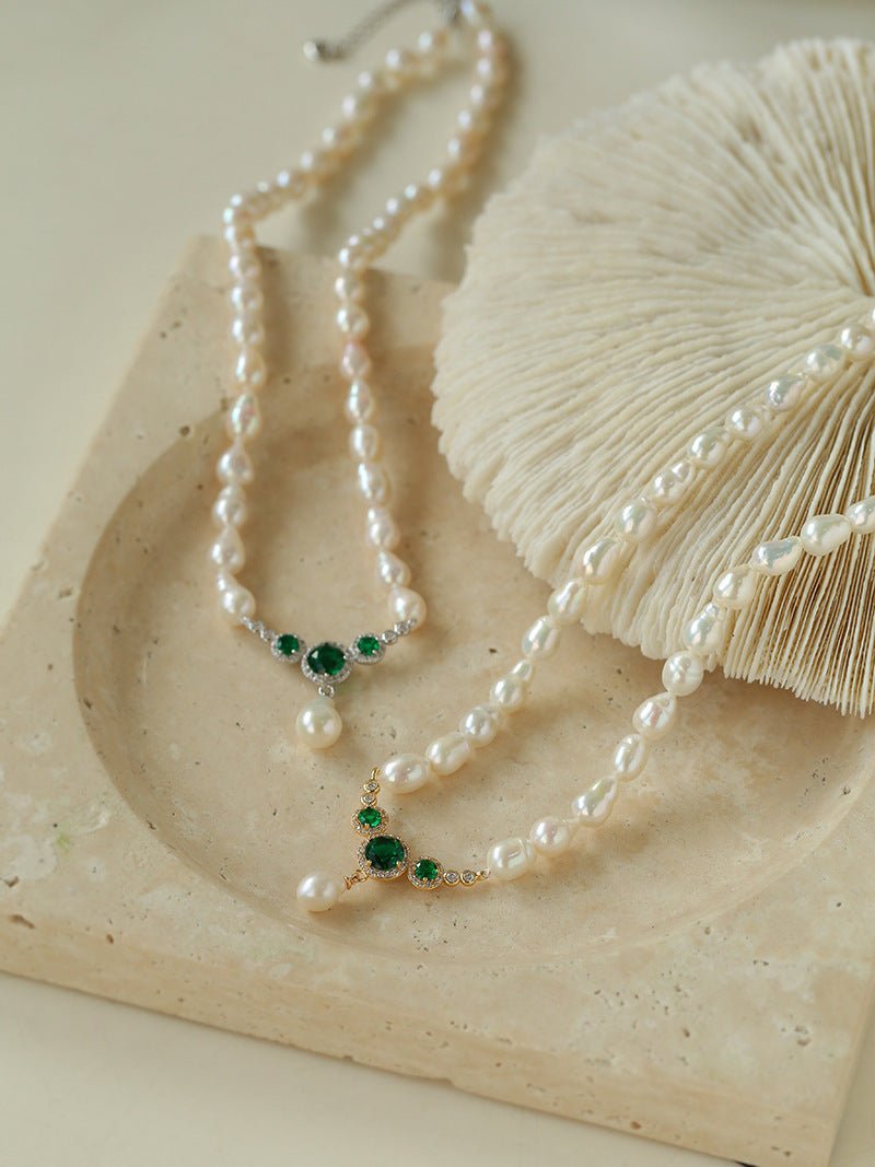 Drop Baroque Pearl Emerald Pendant Necklace - floysun