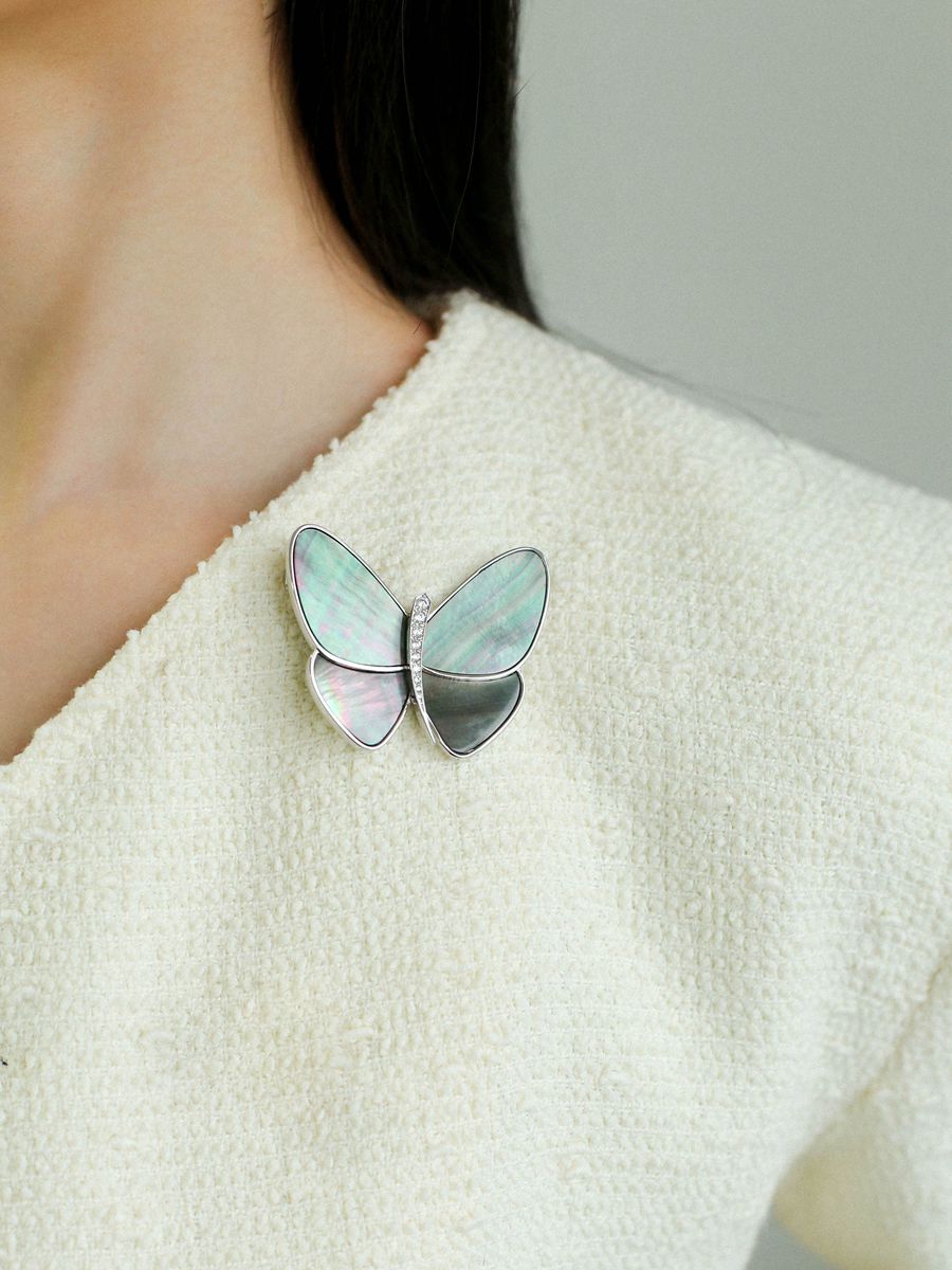 Elegant Gray Mother of Pearl Butterfly Brooch - floysun