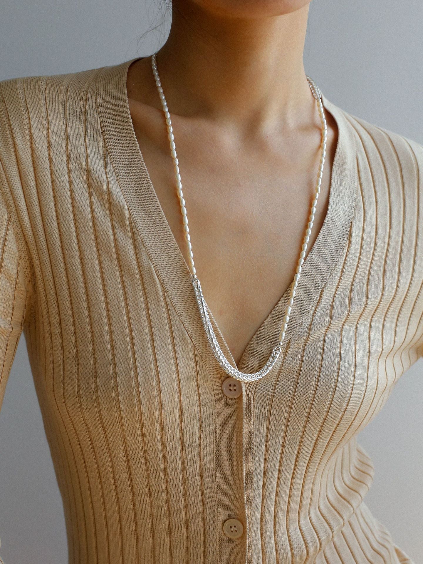 Elegant Long Chunky Chain Splicing Pearl Onyx Necklace - floysun