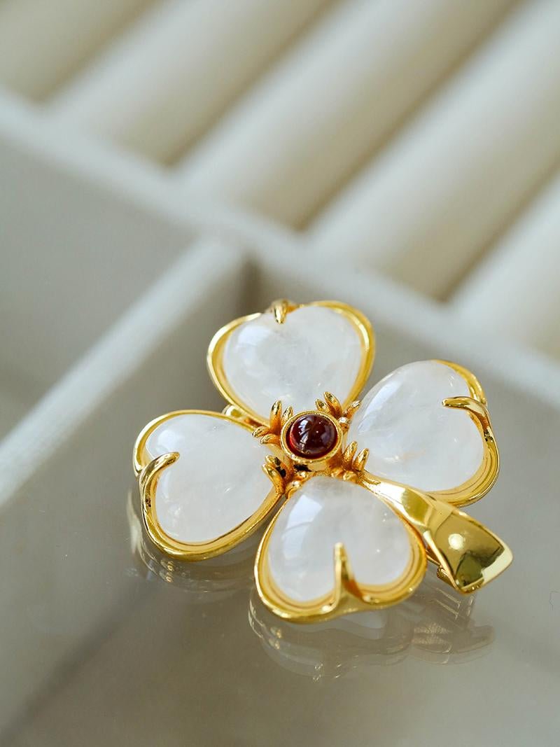 Elegant Natural Stone Clover Brooch - floysun