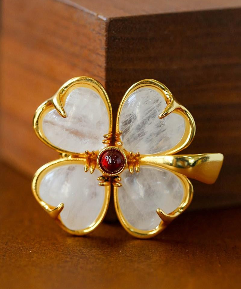 Elegant Natural Stone Clover Brooch - floysun