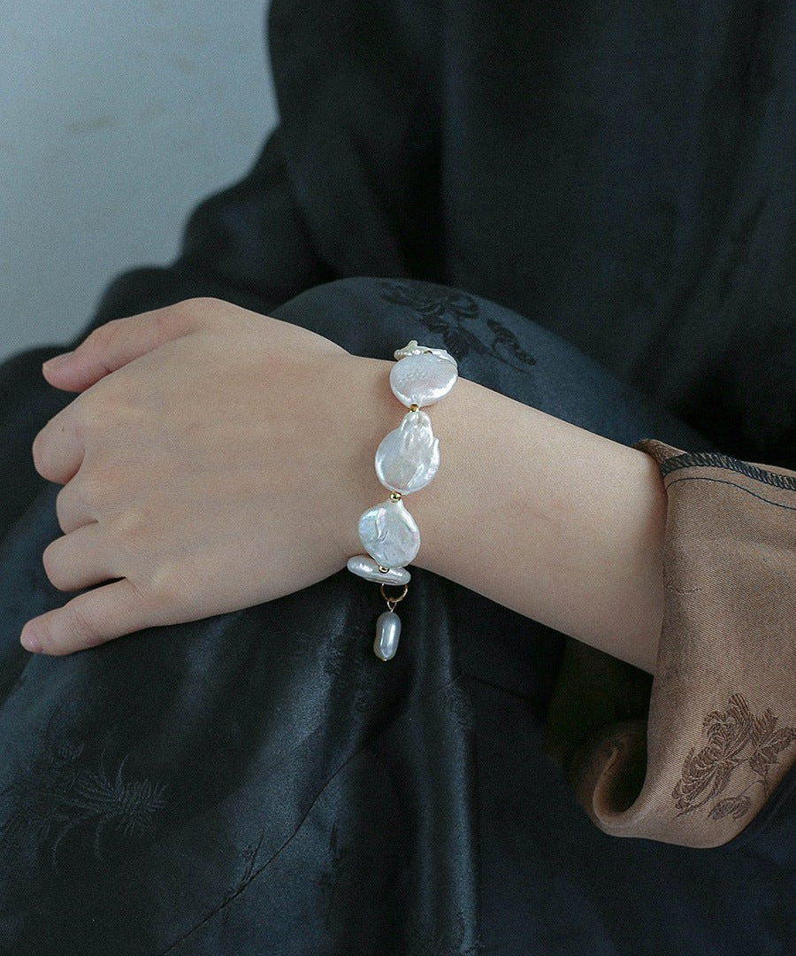 Elegant Rebellion Baroque Pearl Statement Bracelet - floysun