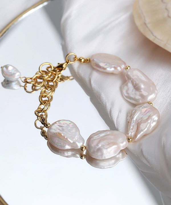 Elegant Rebellion Baroque Pearl Statement Bracelet - floysun