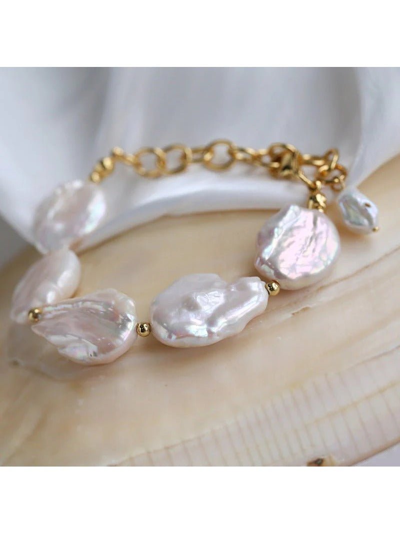 Elegant Rebellion Baroque Pearl Statement Bracelet - floysun